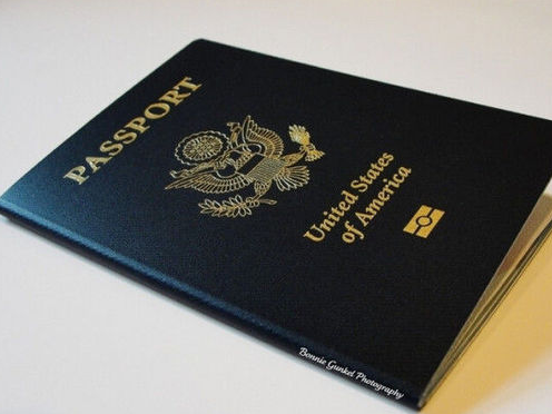 L1轉綠卡期間能換工作嗎？這2種情況會導致綠卡申請作廢